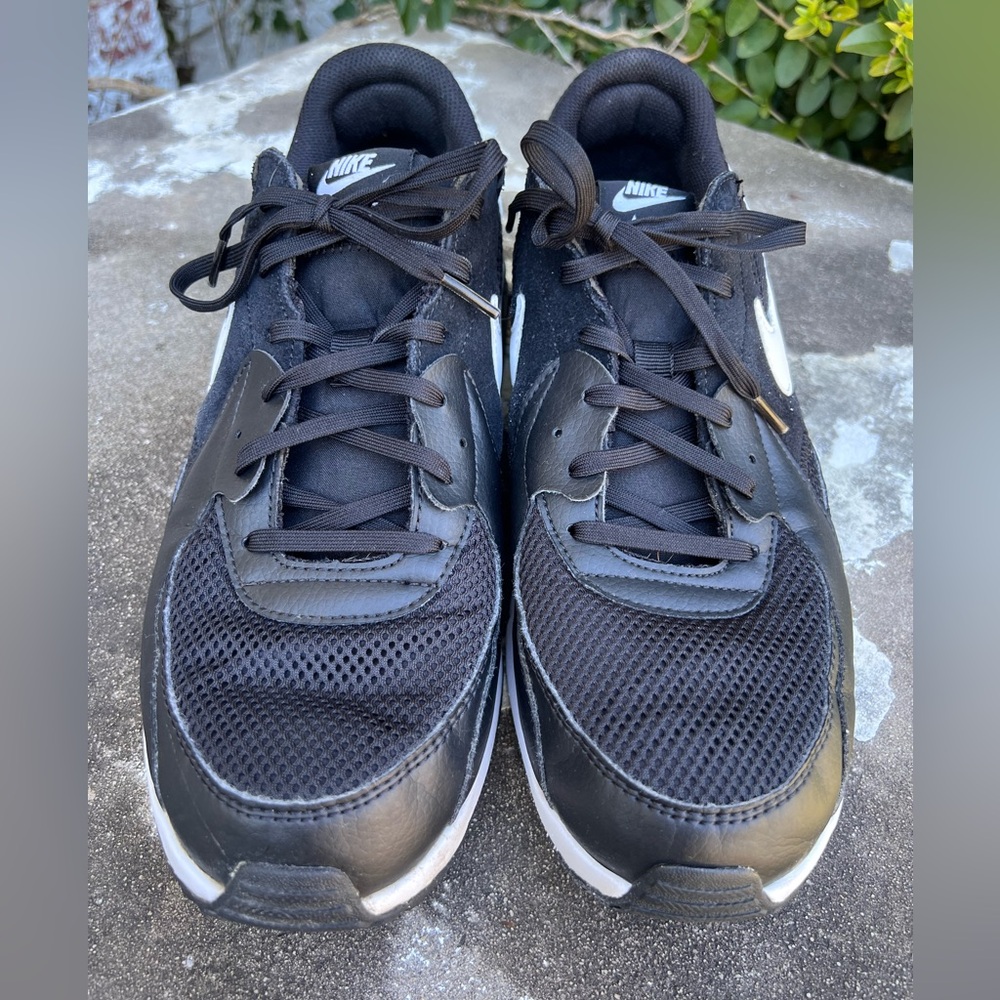 Nike Air Max Excee Womens Sneakers Black/White-Dark Grey Size 11 CD4165-001 - Picture 4 of 16
